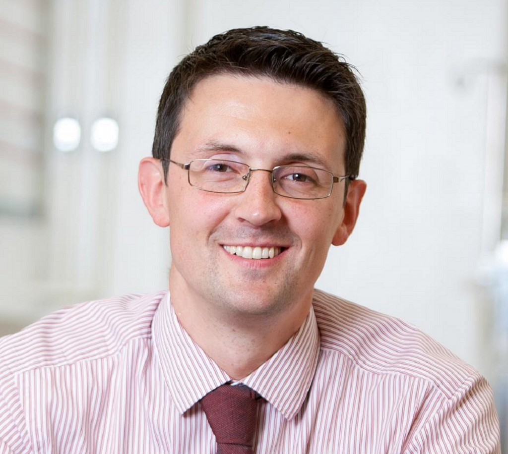 Dr Hannes Bergmann